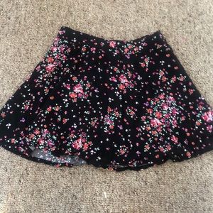 Floral short skirt